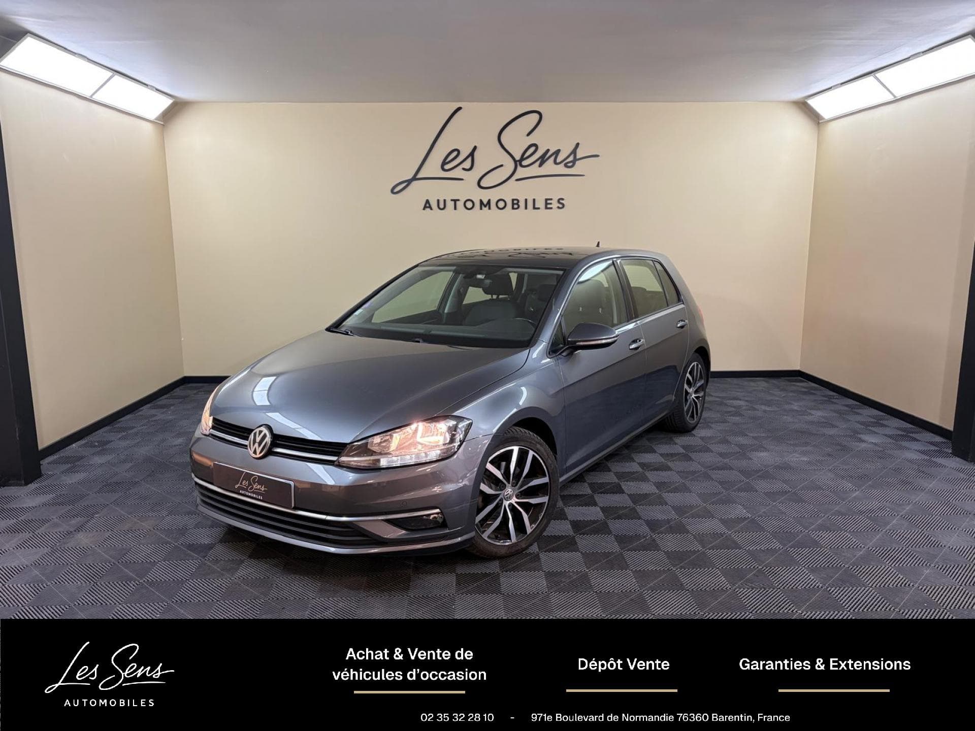 VOLKSWAGEN GOLF
